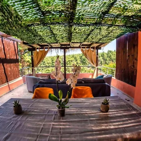 Deluxe Sani Relax