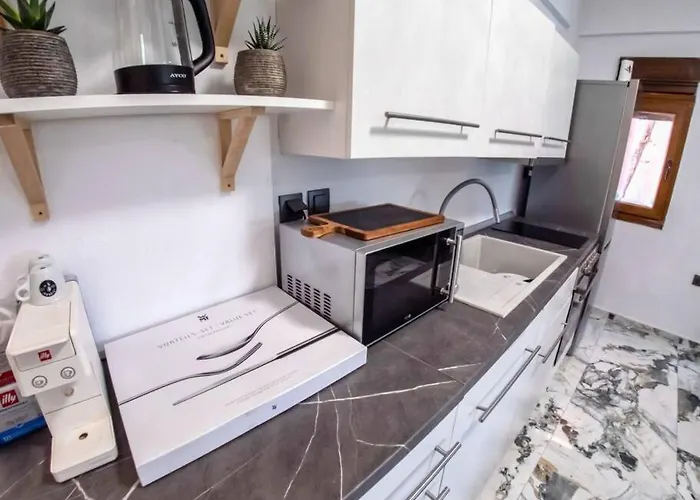 Вилла Deluxe Sani Relax *