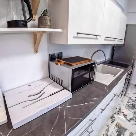 Βίλα Deluxe Sani Relax *