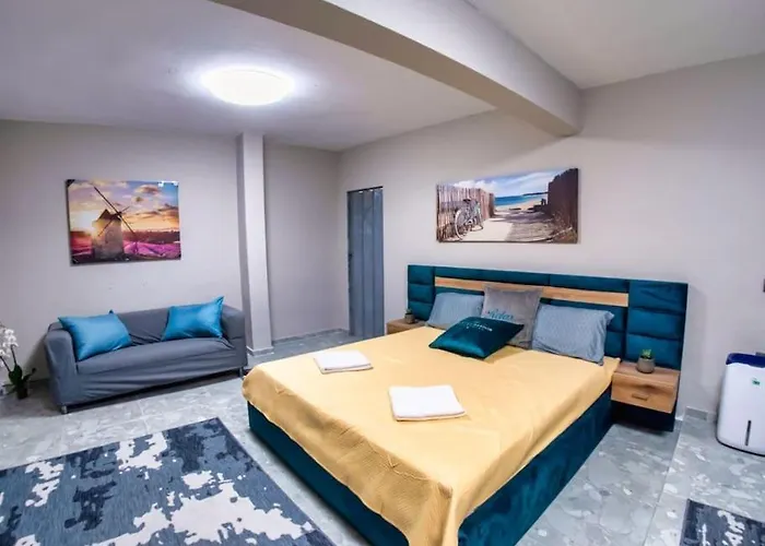 Deluxe Sani Relax Vilă *