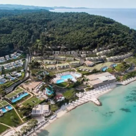 Villa Deluxe Sani Relax