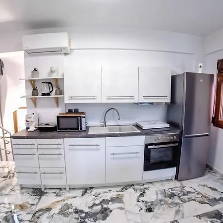 Villa Deluxe Sani Relax *