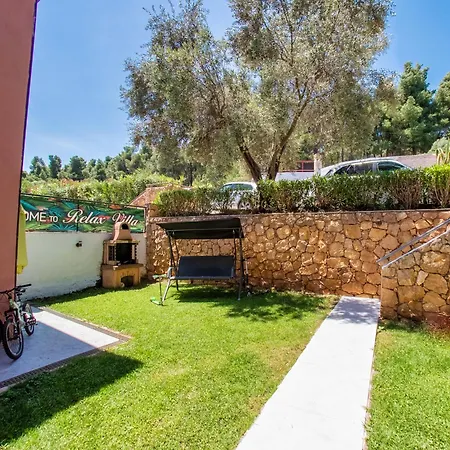 Villa Deluxe Sani Relax *